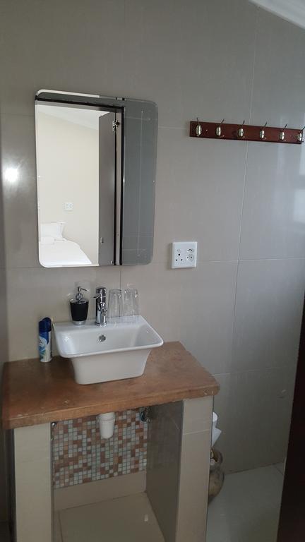 Tsumeb Guesthouse Kamho Esterno foto