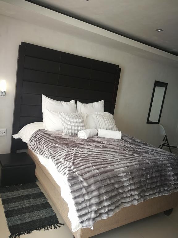 Tsumeb Guesthouse Kamho Esterno foto