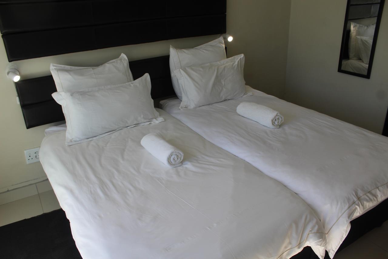 Tsumeb Guesthouse Kamho Esterno foto