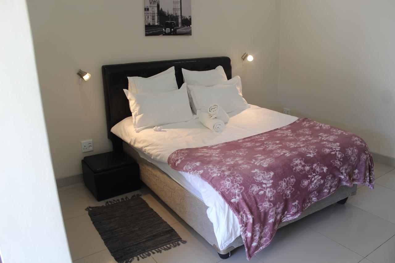 Tsumeb Guesthouse Kamho Esterno foto